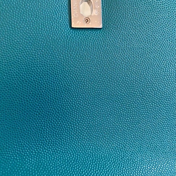 Brand new full set Green Flap - Picture 4 of 7